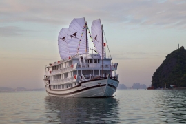 BAI TU LONG BAY 2 DAYS 1 NIGHT WITH SIGNATURE 5 STARS CRUISE